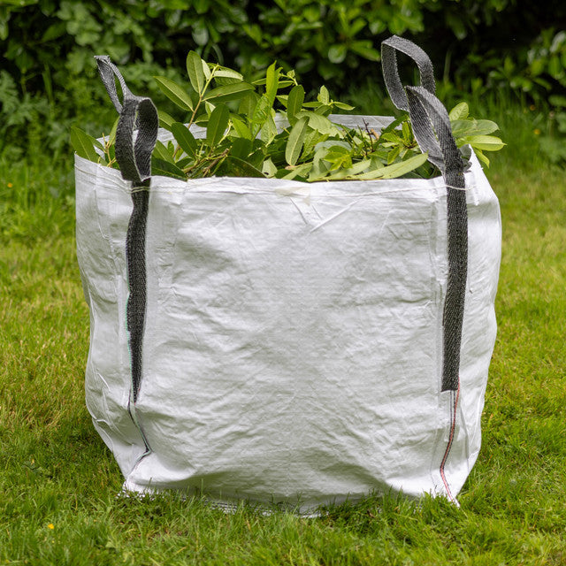 Durable 130gsm bulk bags, 86cm size, ideal for transporting powders, grains, or aggregates.