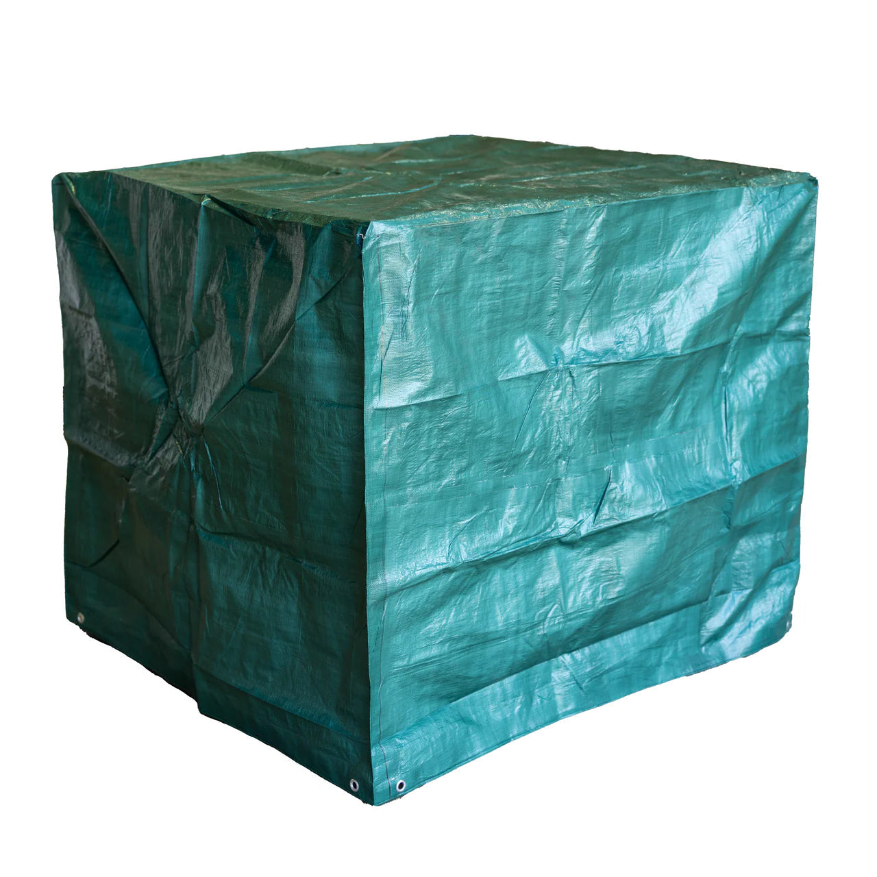Durable 140gsm pallet covers ideal for storage and transport protection.